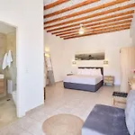 Milaki 4* Kímolos