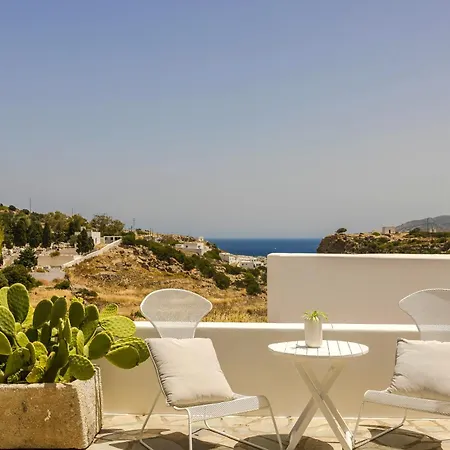 Milaki Πανσιόν
