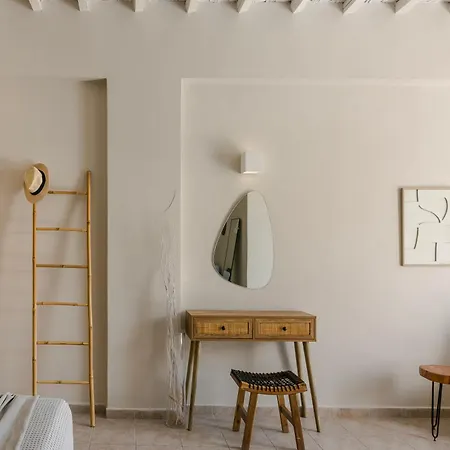 Milaki Casa de hóspedes 4*